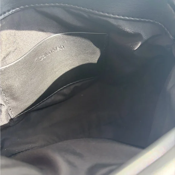 Calvin Klein Ribbed Black Shoulder Bag - Picture 5 of 5